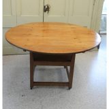 American Federal Metamorphic 48" Round Table